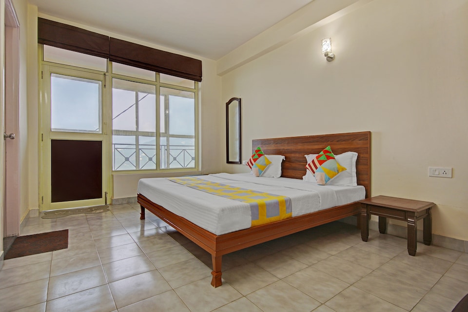 OYO Home 60477 3RK Fort Resort, Picture palace Mussoorie, Mussoorie