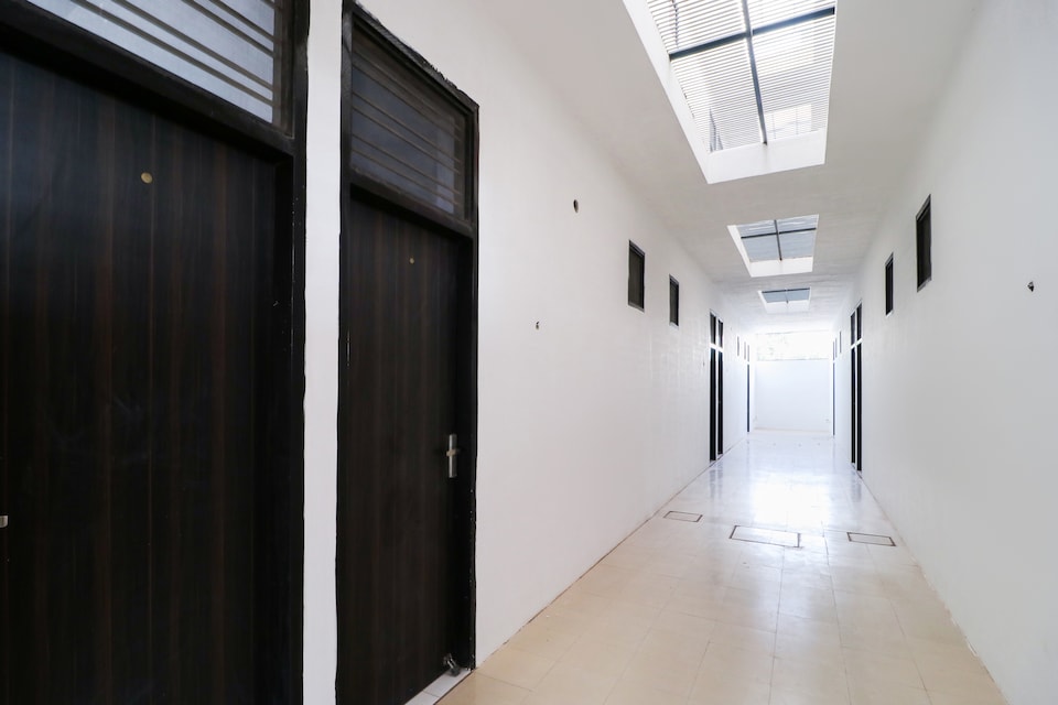 OYO The Corner House 200ft Road, Pakhowal Road Ludhiana, Ludhiana