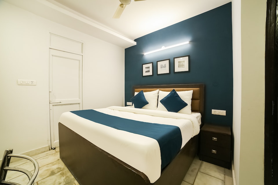Hotel O Royal Discovery , North Delhi, Delhi