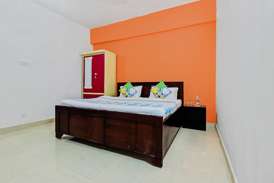 OYO Home 60521 Pleasing Stay Bhowali, Bhowali Nainital, Nainital