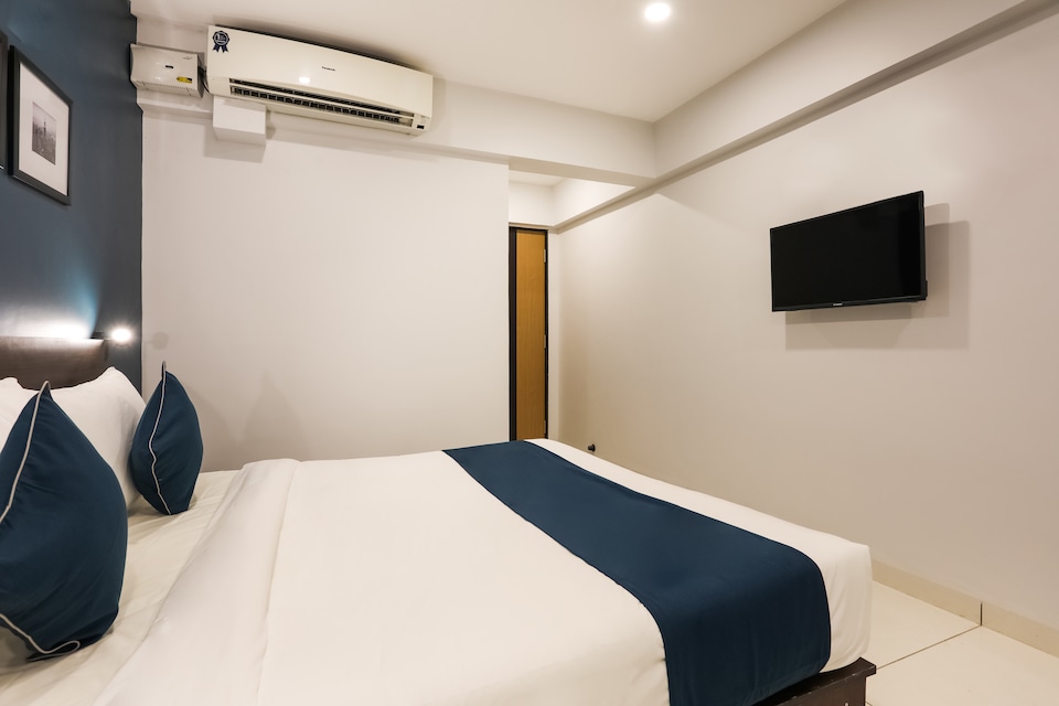 OYO SilverKey 60528 Malviya Nagar, Vijay Nagar Indore, Indore