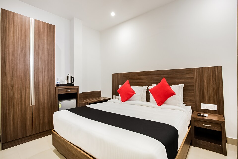 Capital O 60558 Hotel Midhuna International, Adoor, Pathanamthitta