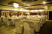 OYO Hotel President