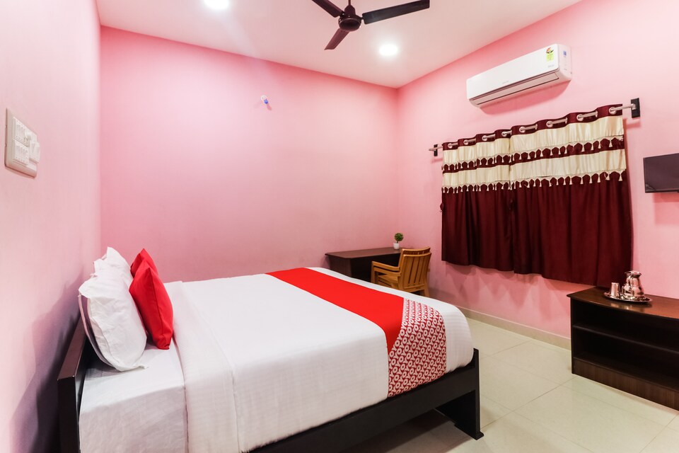 OYO 60568 Zodiac Lodge & Mahal, Sivagangai, Virudhunagar