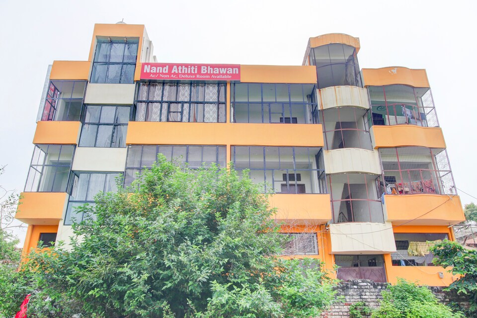 OYO 60584 Nand Athiti Bhawan, Banke Bihari Mandir Vrindavan, Vrindavan