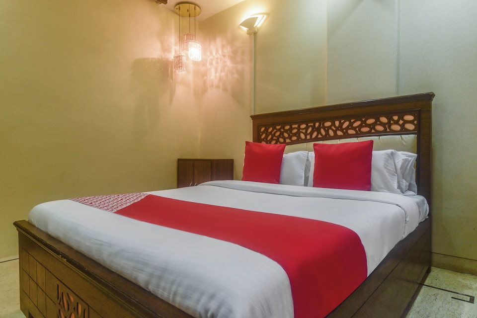 OYO 60589 Ray Hospitality, Mumbai Powai-Chandivali-Vikhroli, Mumbai