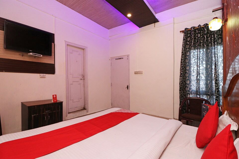 OYO 60592 Budget Hotel By The Mountains, Tikonia Haldwani, Haldwani