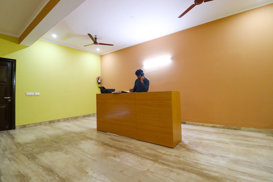 Capital O The Mild Stone Residency Near Omaxe Celebration Mall, Sohna Road, Gurgaon