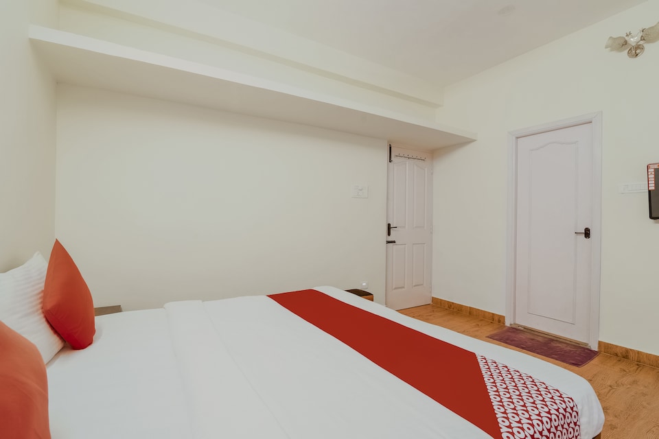 OYO 60627 SM Guest House, T Nagar Chennai, Chennai