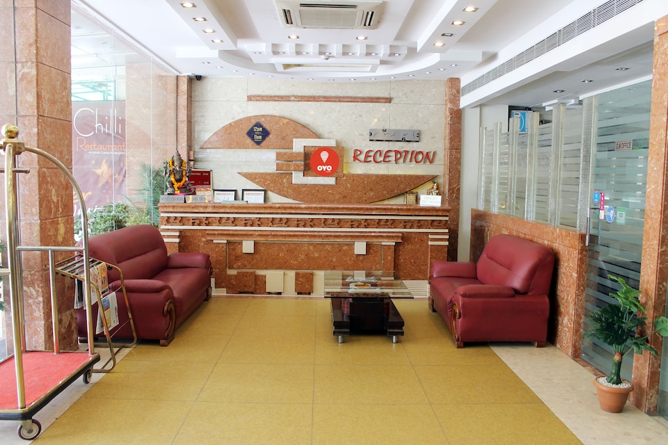 OYO 799 Hotel Taj Inn, Fatehabad Road, Agra