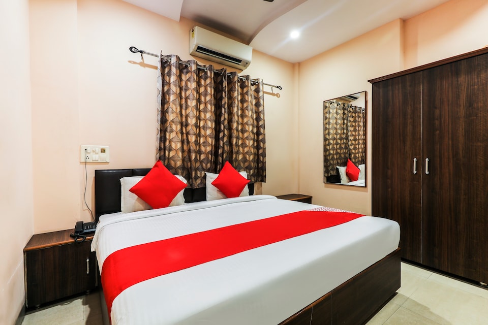 OYO 60653 Hotel Paradise Residency, Mahakal Temple, Ujjain