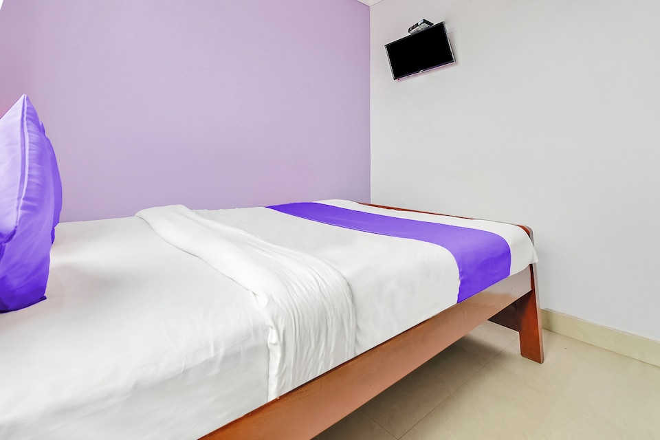 SPOT ON 60683 Rj Comforts, Tumkur Road, Bangalore