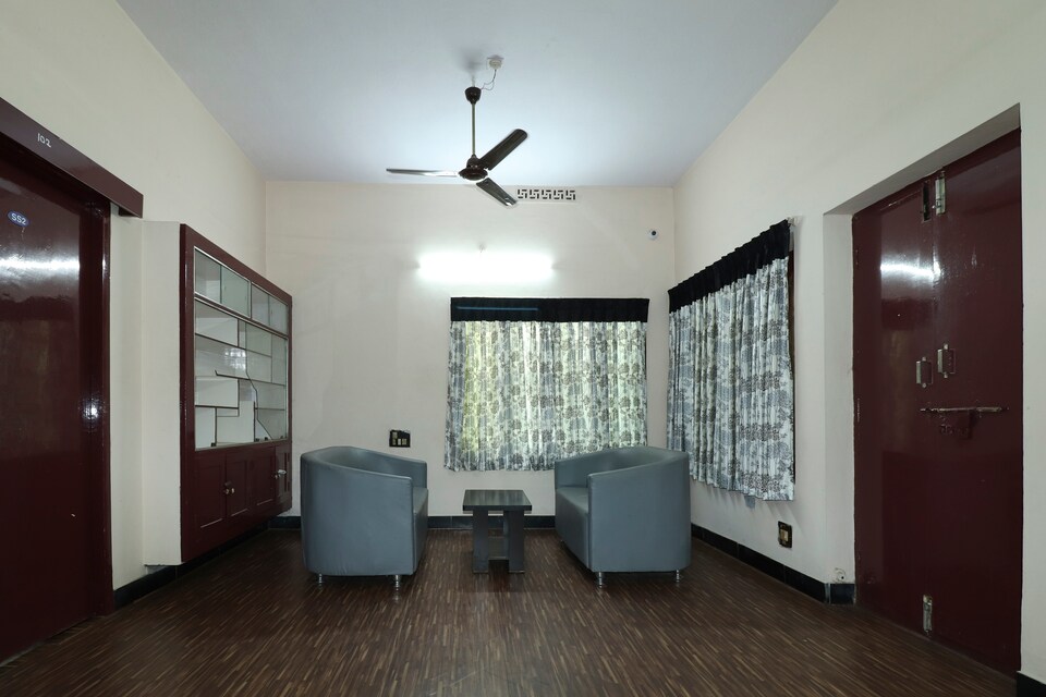 SPOT ON 60688 Sunrise Villas, MG Road Vijayawada, Vijayawada