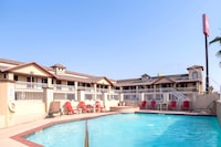 OYO Hotel McAllen Airport South