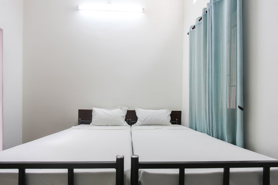 SPOT ON 60704 Sree Senniappa Lodge, Erode, Erode