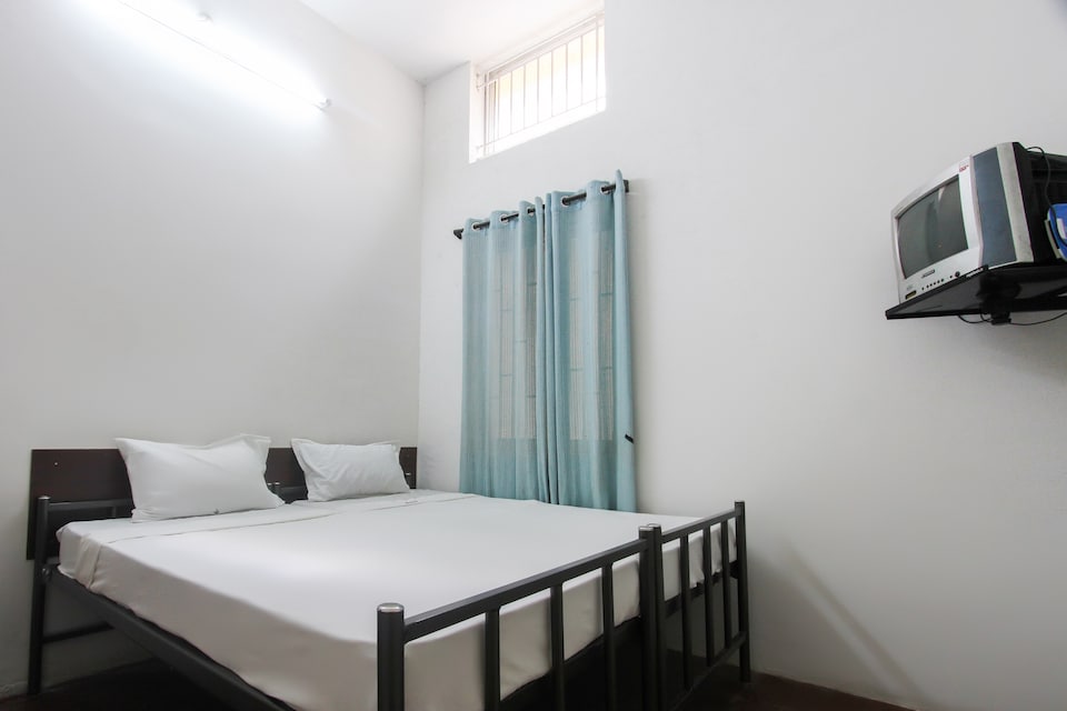 SPOT ON 60704 Sree Senniappa Lodge, Erode, Erode