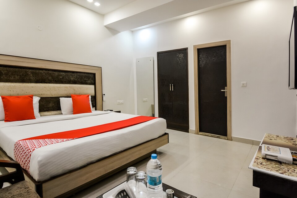 Flagship 60737 Hotel A One, Zirakpur, Zirakpur