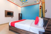 Collection O Vedanta Residency