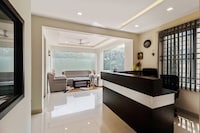 Hotel O Kings Suites