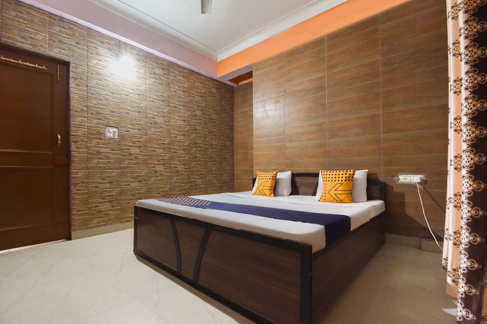 OYO 60750 Ekadeesh Rudrapeeth, Bhupatwala Haridwar, Haridwar