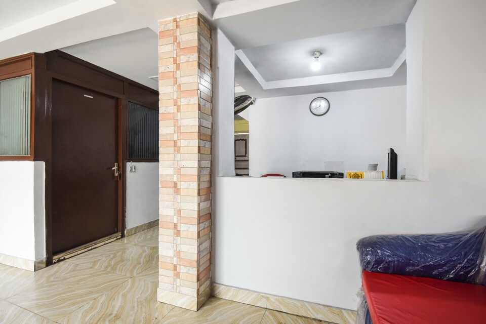 OYO 60751 New Bina Pani Lodge Delux, Tarapith, Tarapith