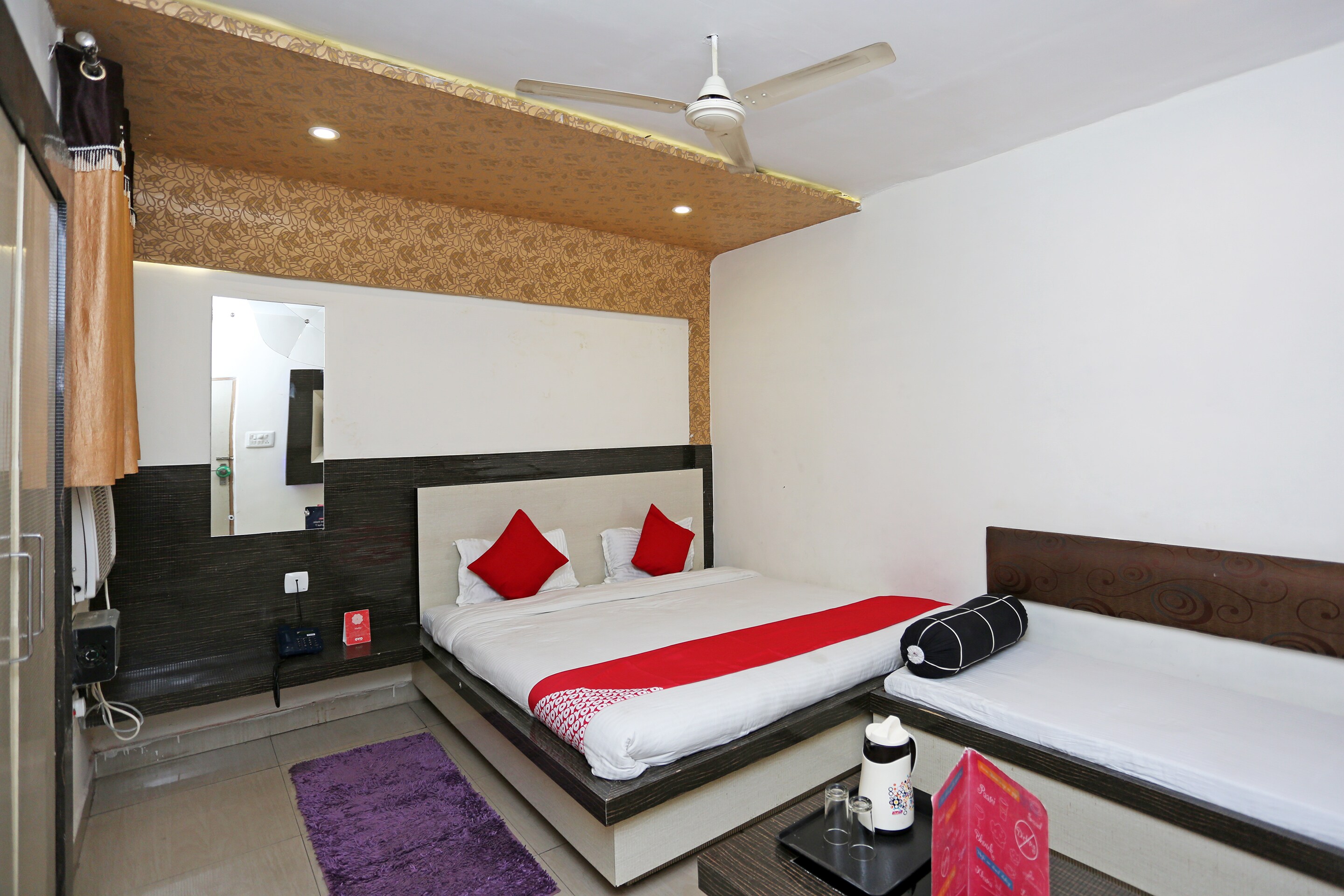 Oyo 4957 Hotel China Town Oyo Rooms Kanpur Book 1504 Oyo