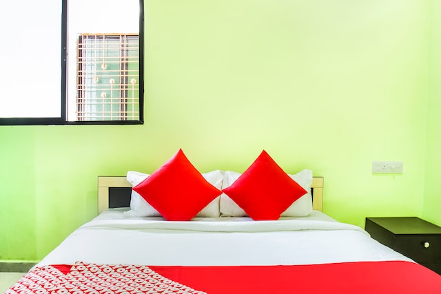 Hotel O Rm