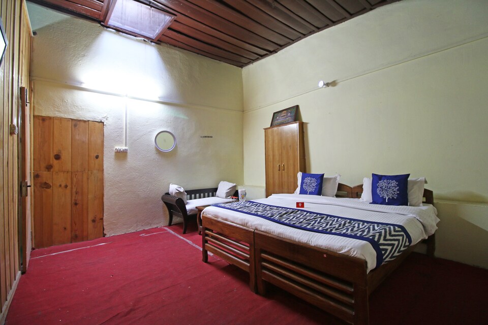 OYO Rooms 079 Valley View Mall Road, Mall Road Nainital, Nainital