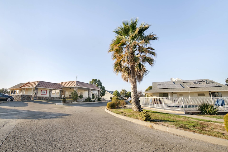 OYO Hotel Dunnigan I-5 West, Sacramento CA, Sacramento CA