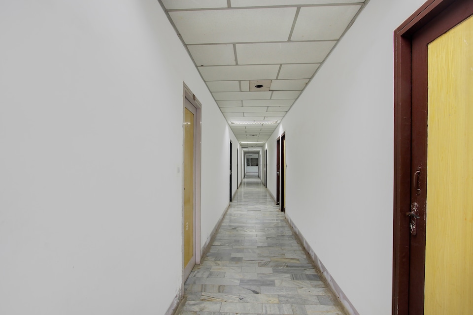 SPOT ON 60796 Lingams Lodge, Thiruvarur, Thiruvarur