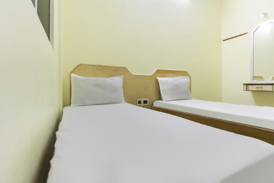 SPOT ON 60796 Lingams Lodge, Thiruvarur, Thiruvarur