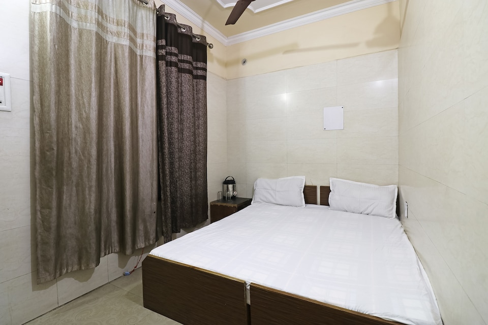 SPOT ON 60801 Hotel Subhash, Sonipat, Sonipat