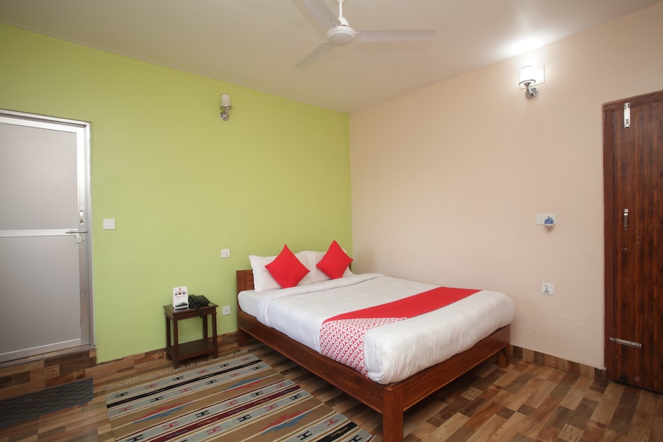 OYO 606 Hotel Swiss Home, Pokhara, Pokhara