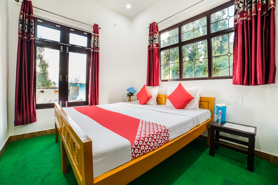 OYO 60826 Hotel Maa Bhawani Mount View, Munsyari City, Munsyari
