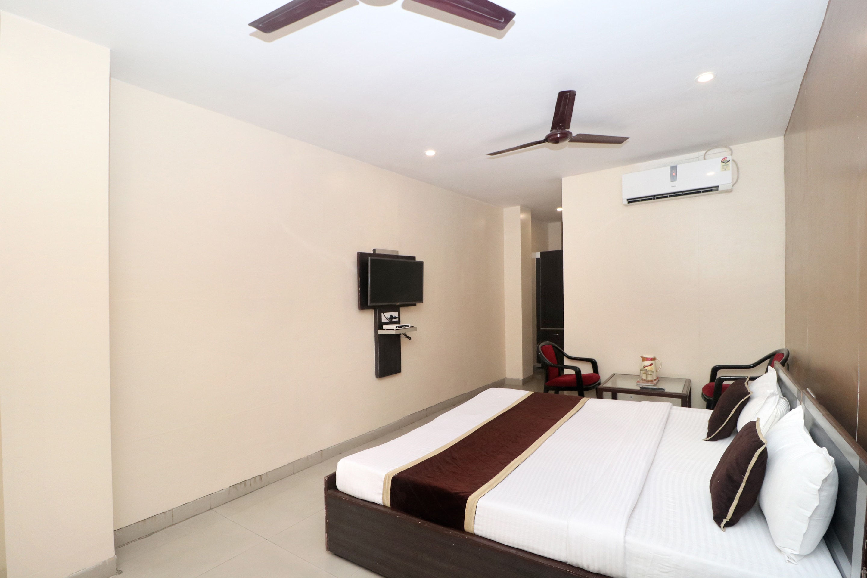 Couple Hotels in Jalandhar | Best Couple Friendly Hotels | Starting