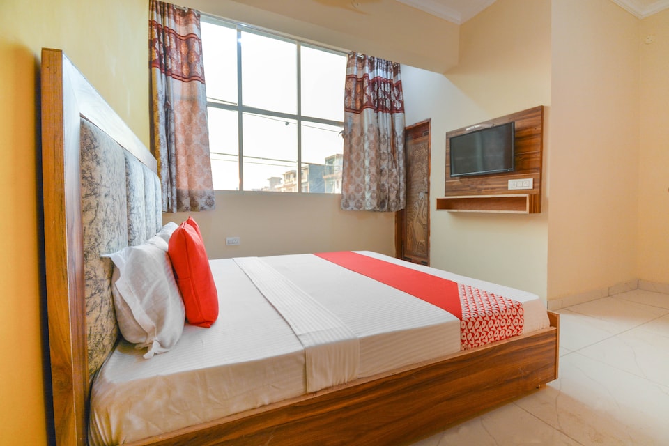 OYO 60851 Hotel Sk Grand, Mohali, Mohali