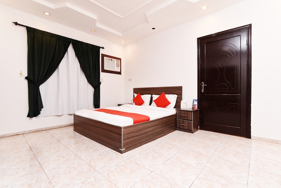 OYO 301 Asfrine Hotel Apartment , AL Muruj, Tabuk