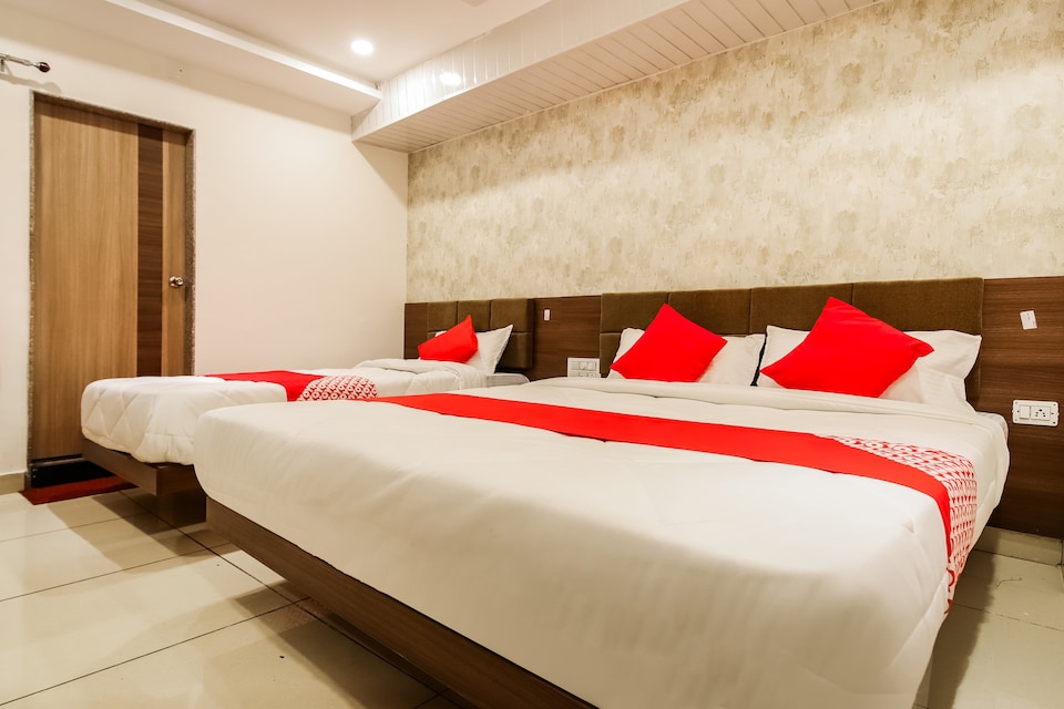 OYO 60873 Hotel Krishna Royal Residency, Gulab Bagh, Udaipur