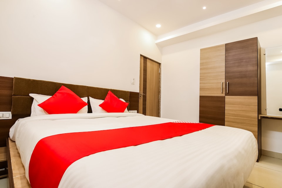 OYO 60873 Hotel Krishna Royal Residency, Gulab Bagh, Udaipur