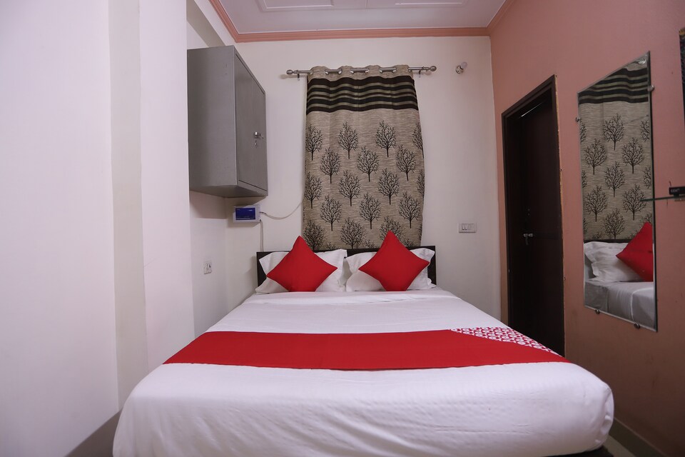 Live on DEL4730   , Anand Vihar Delhi, Delhi