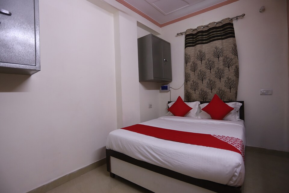 Live on DEL4730   , Anand Vihar Delhi, Delhi