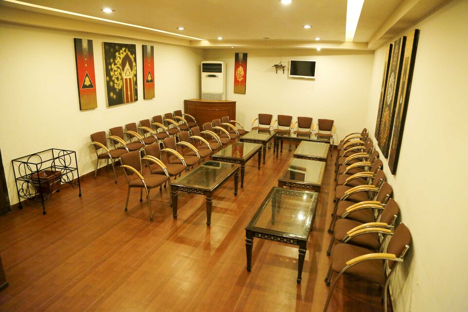 OYO 4965 Hotel President new court, Jalandhar, BMC Chowk Jalandhar, Jalandhar