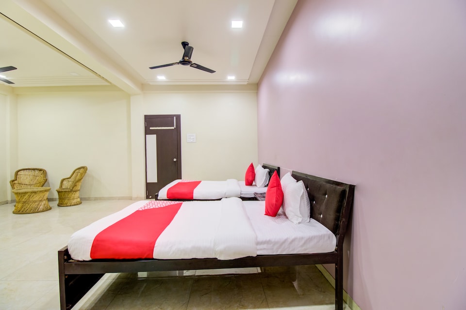 Hotel O Sai Lodge, Nashik Road Nashik, Nashik