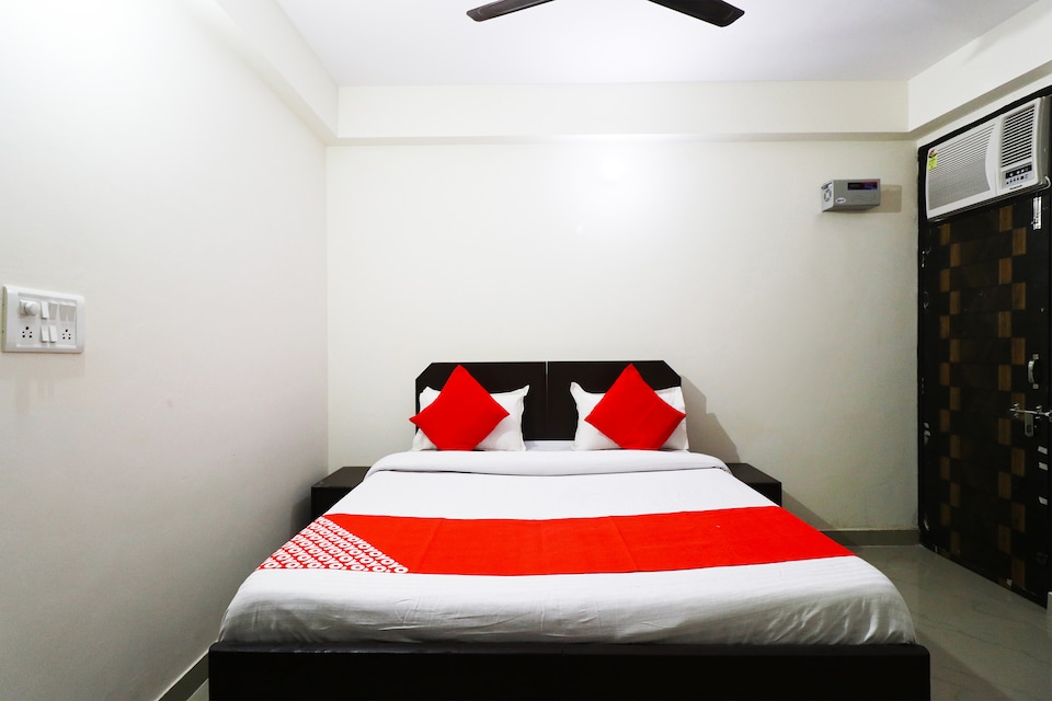 OYO 60914 Crb Palace, Okhla Jasola Delhi, Delhi