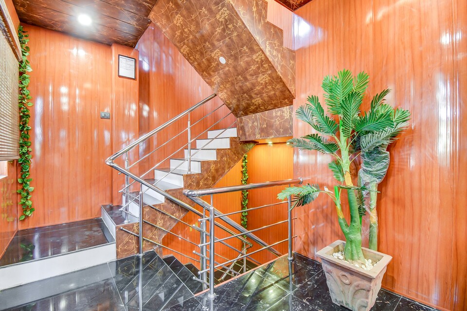 OYO Flagship 60921 Metro Inn, Hingna Road Nagpur, Nagpur