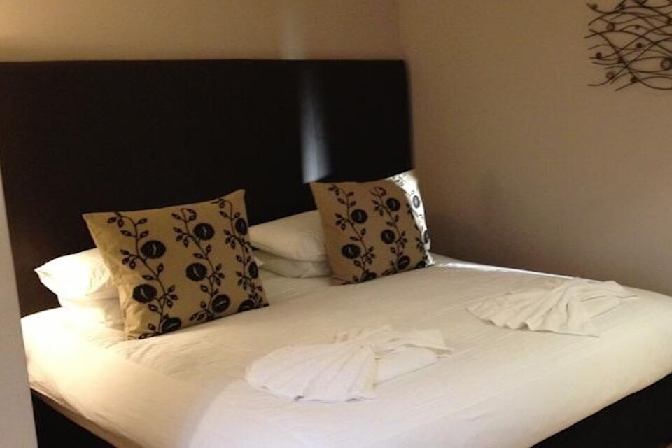 OYO Auld Mill House Hotel, KY11, Dunfermline