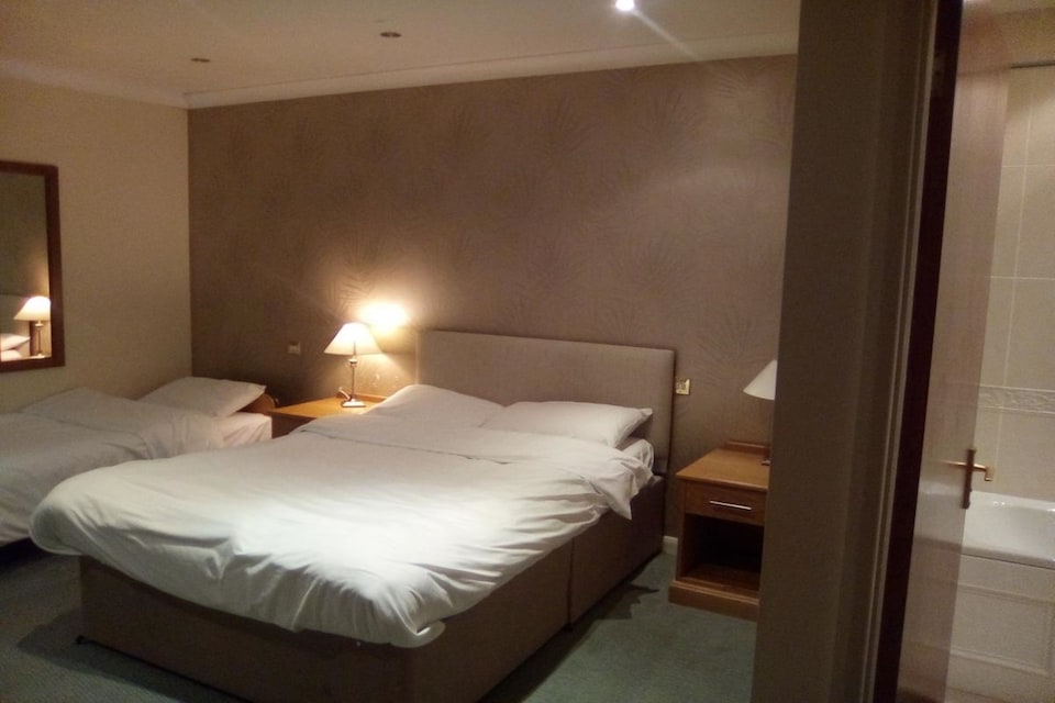 OYO Charmwood Hotel, Worksop (South England), Worksop