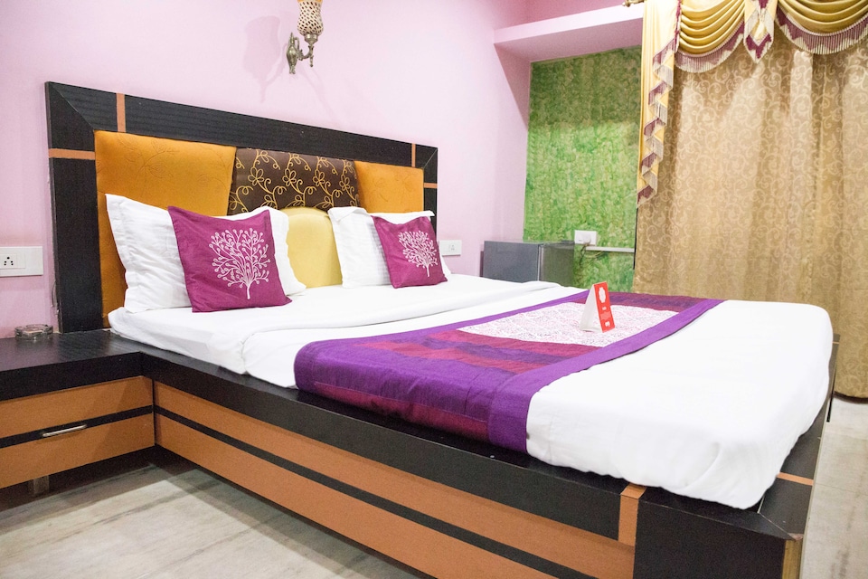 OYO 4969 Priyanka Residency, Chandrasekharpur, Bhubaneswar