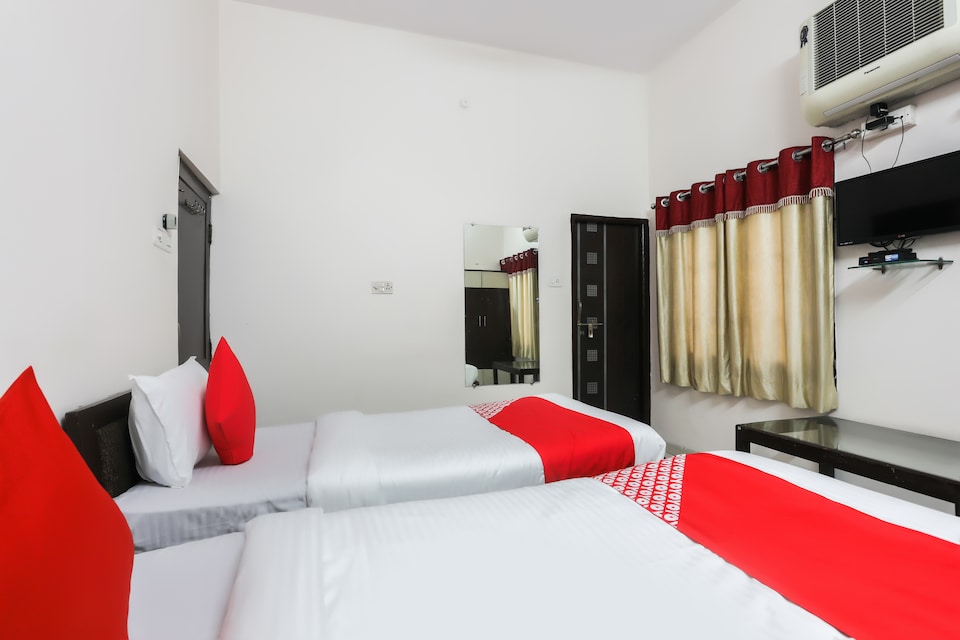 OYO 60949 Hukam Guest House, Vijay Nagar Indore, Indore