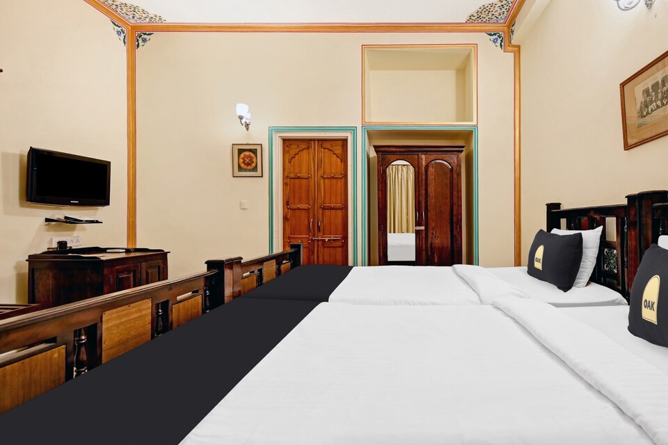 Collection O Royal Haveli, Sindhi Camp, Jaipur
